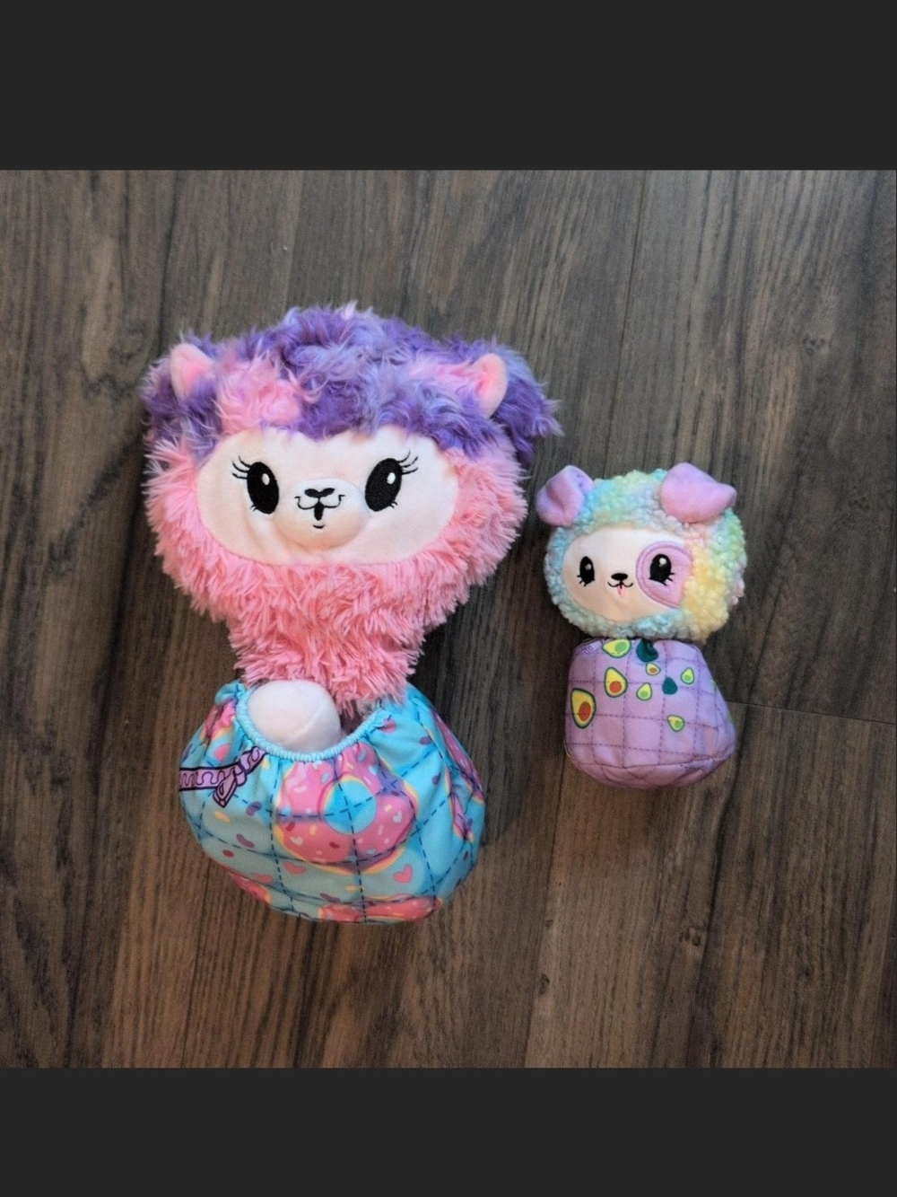 Pikmi Pops Pajama Llama Plush and smaller Friend